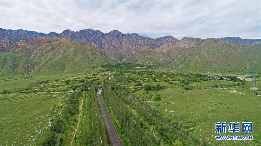 （壯麗70年·奮斗新時(shí)代——共和國(guó)發(fā)展成就巡禮·圖文互動(dòng)）（9）生態(tài)美、百姓富——品讀嶄新“寧夏畫(huà)卷”