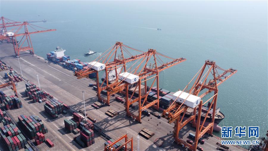 （圖文互動(dòng)）（4）出山入海 “船”流不息——廣西北部灣港生產(chǎn)保暢一線(xiàn)見(jiàn)聞