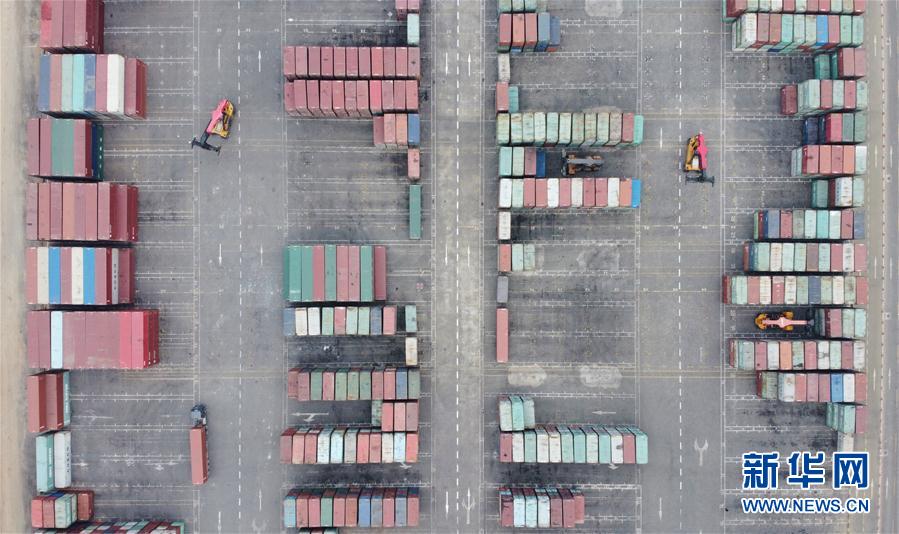 （圖文互動(dòng)）（2）出山入海 “船”流不息——廣西北部灣港生產(chǎn)保暢一線(xiàn)見(jiàn)聞