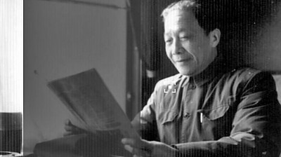 舍我其誰報國志，碧血丹心愛國情